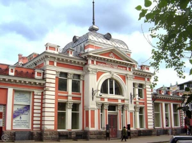 Художественный